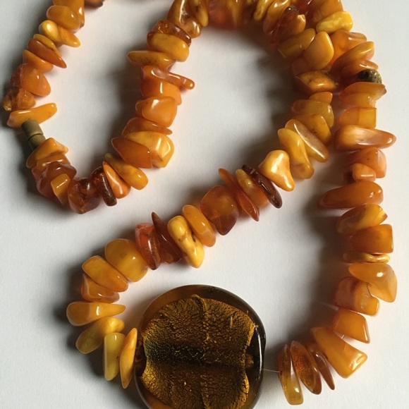 Vintage Amber Necklace with Glass Pendant, 20.5 Inches - Picture 7 of 8